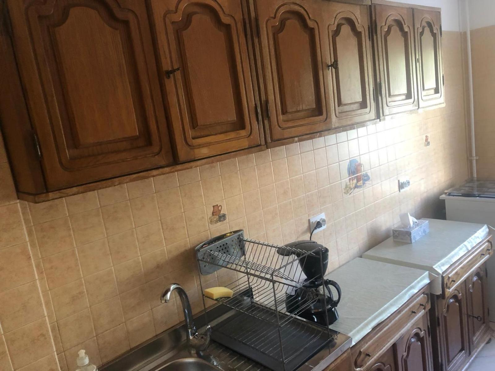 Apartament Cu 3 Camere La Poala Muntilor Fagaras วิกตอเรีย ภายนอก รูปภาพ