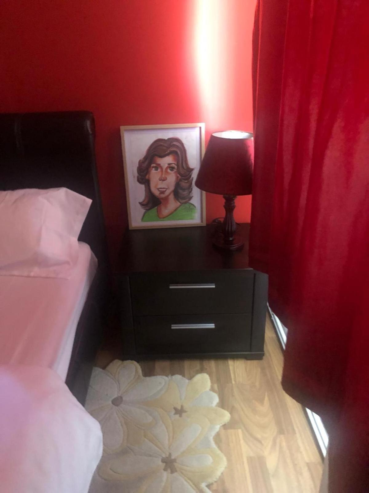 Apartament Cu 3 Camere La Poala Muntilor Fagaras วิกตอเรีย ภายนอก รูปภาพ